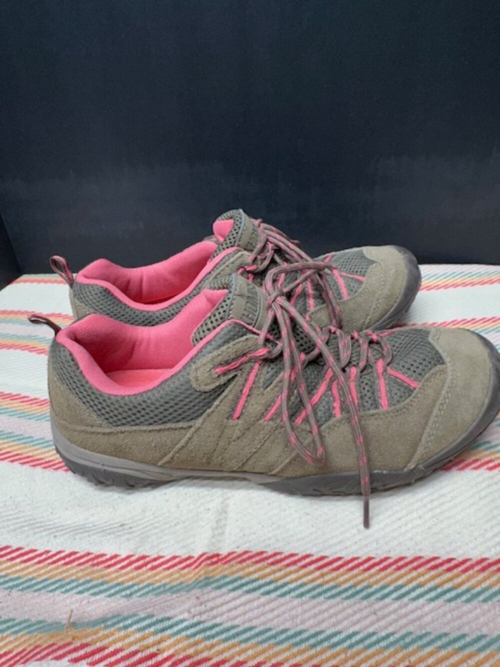 Khombu Pinehurst Hiking Shoes Woman's Size 8.5